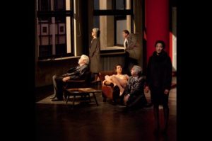 Le Temps et la Chambre, de Botho Strauss, mise en scène Alain Françon, Théâtre national de la Colline, 75020 Paris, jusqu'au 3 février 2017
