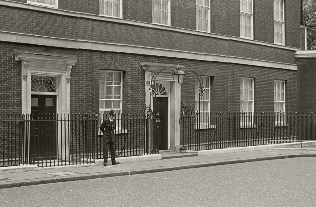 10 Downing Street, London 1976 - Photo Gilles Walusinski