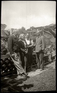 Léon Trotsky, Natalia Sedova, Marguerite et Alfred Rosmer. Photo: collection personnelle de Gilles Walusinski.