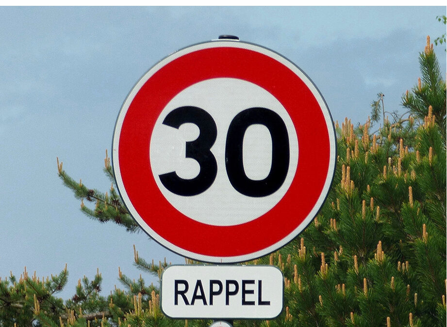 Attention 3 veaux